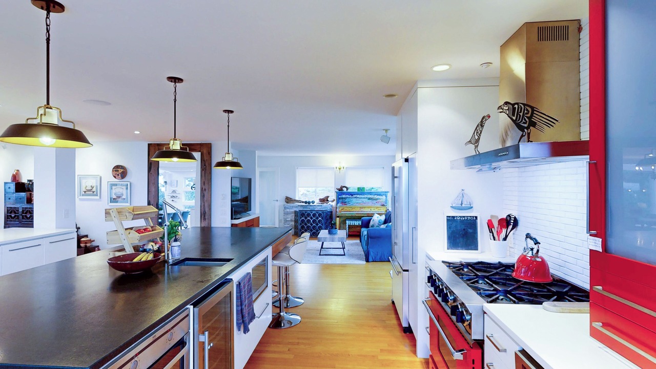 Photo of Kitchen in Oak Bay
