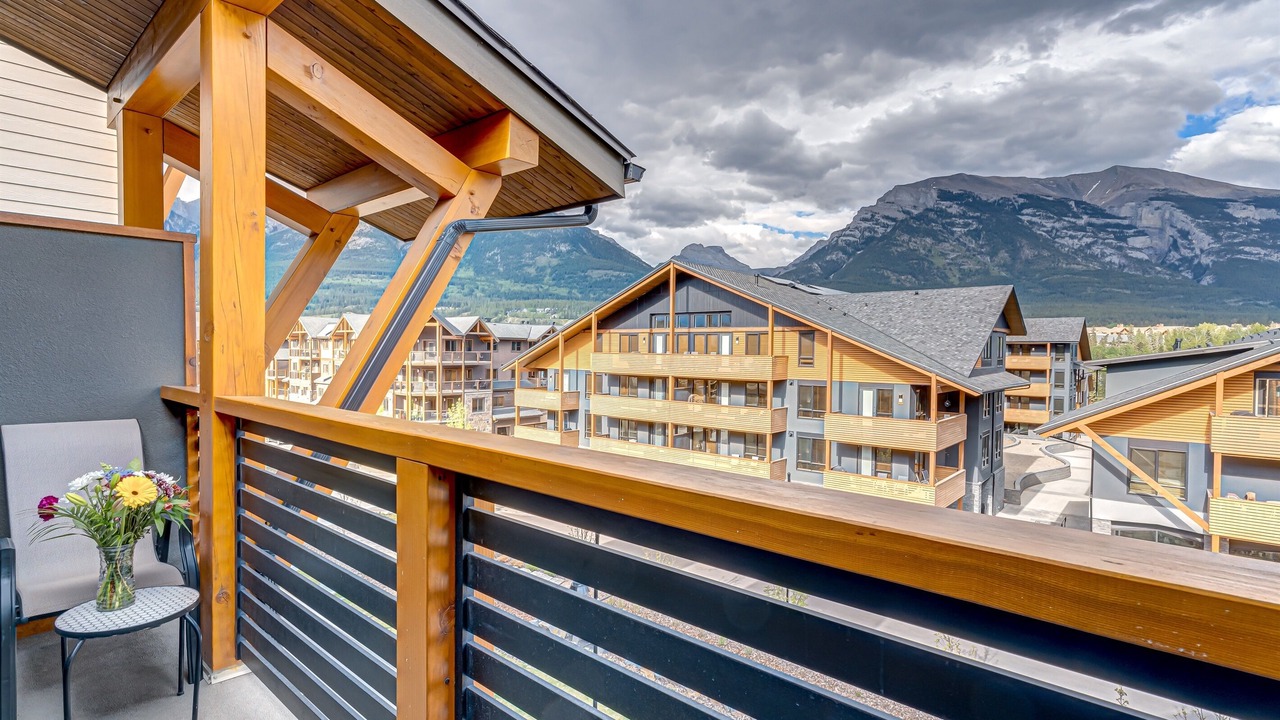 Photo of Patio Balcony in Canmore