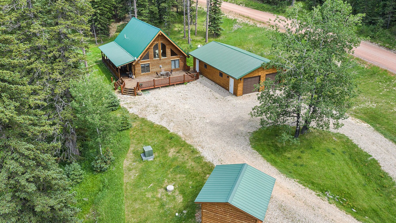 Photo of Outdoor in Benchmark