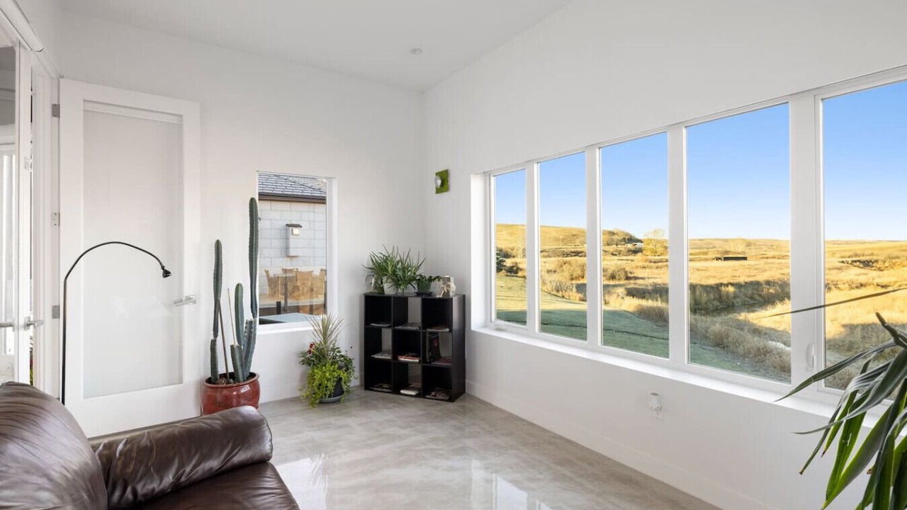 Photo of Livingroom in Village of Acme