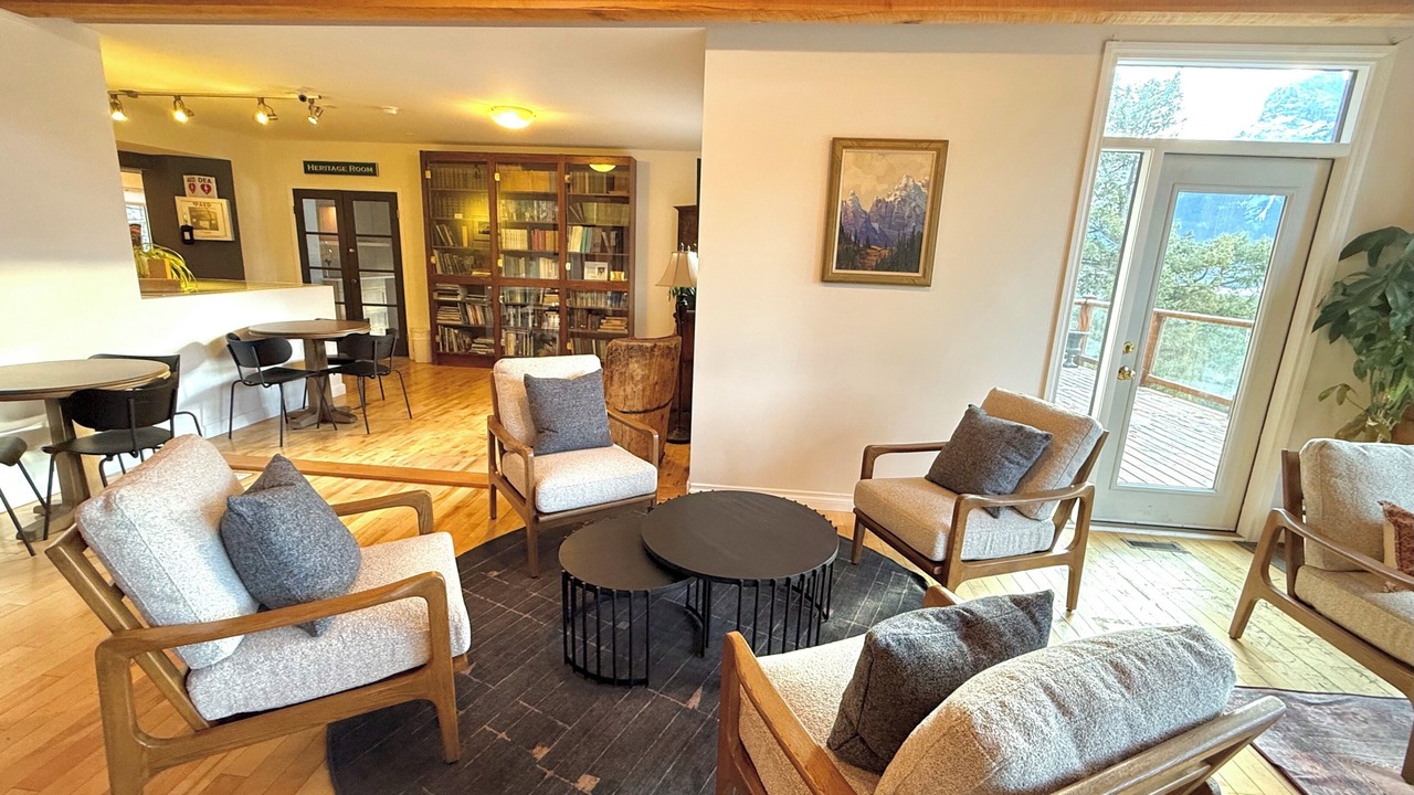 Photo of Livingroom in Canmore