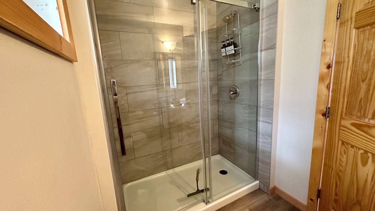 Photo of Bathroom in Canmore