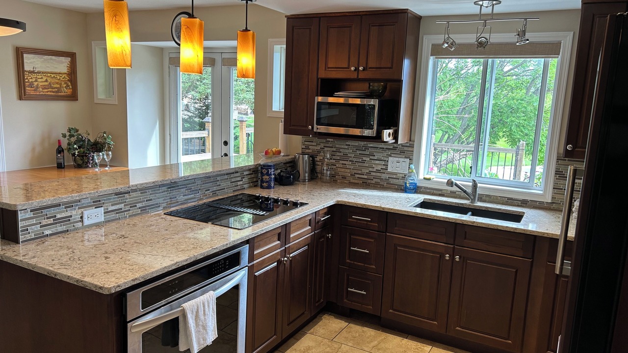 Photo of Kitchen in Okanagan-Similkameen