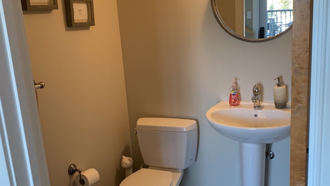 Photo of Bathroom in Sherwood Park