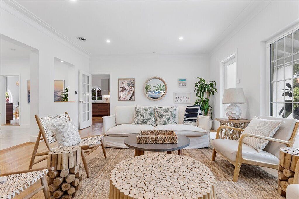 Photo of Livingroom in Coral Way
