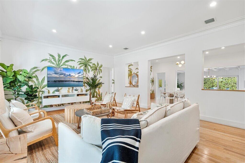 Photo of Livingroom in Coral Way