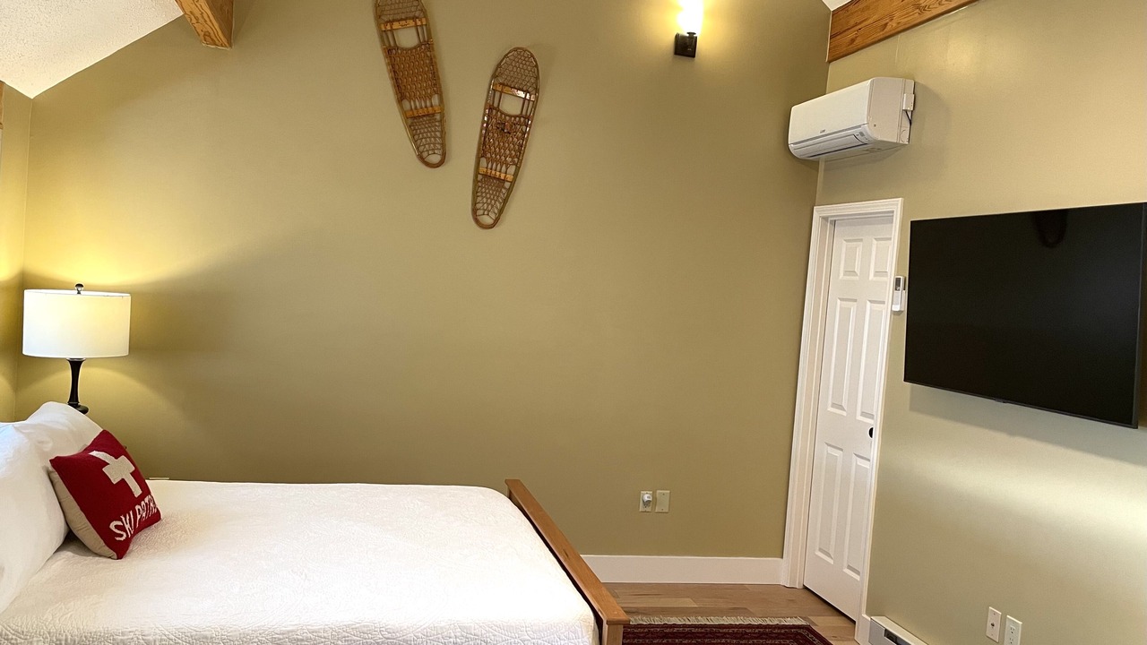 Photo of Bedroom in Jackson