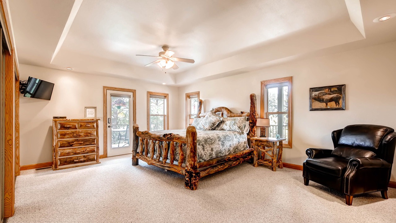 Photo of Bedroom in Estes Park