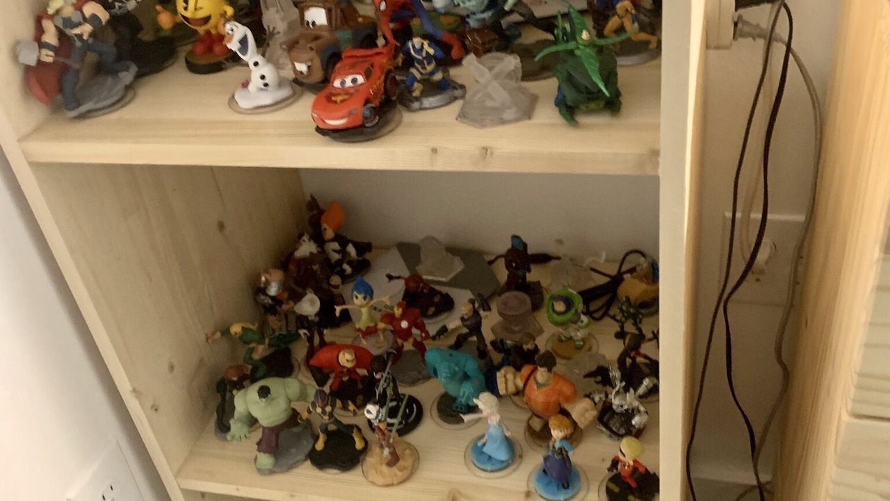 Photo of Others in Bartlett