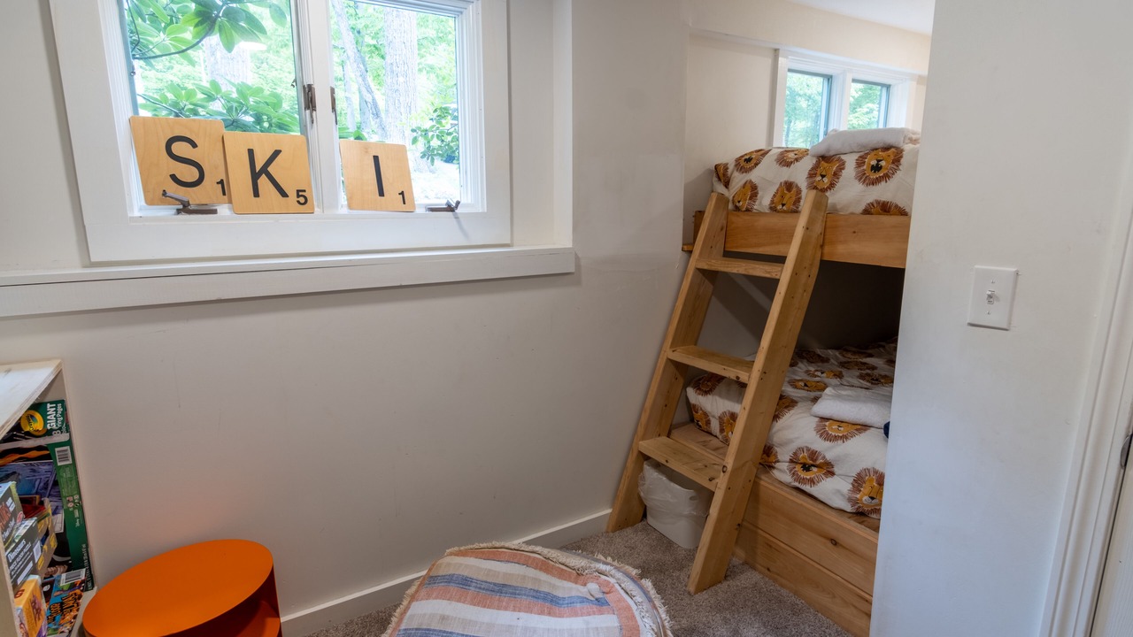 Photo of Bedroom in Birchview by the Saco