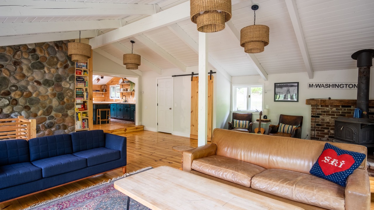 Photo of Livingroom in Birchview by the Saco