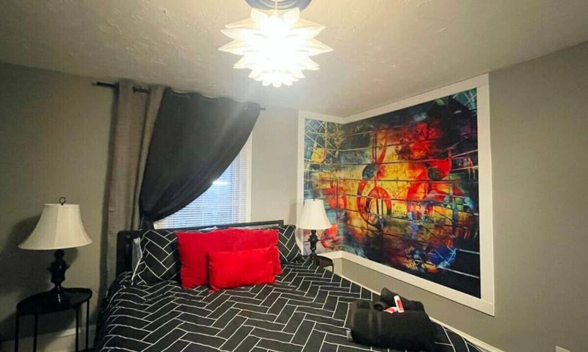 Photo of Bedroom in Cleveland Heights