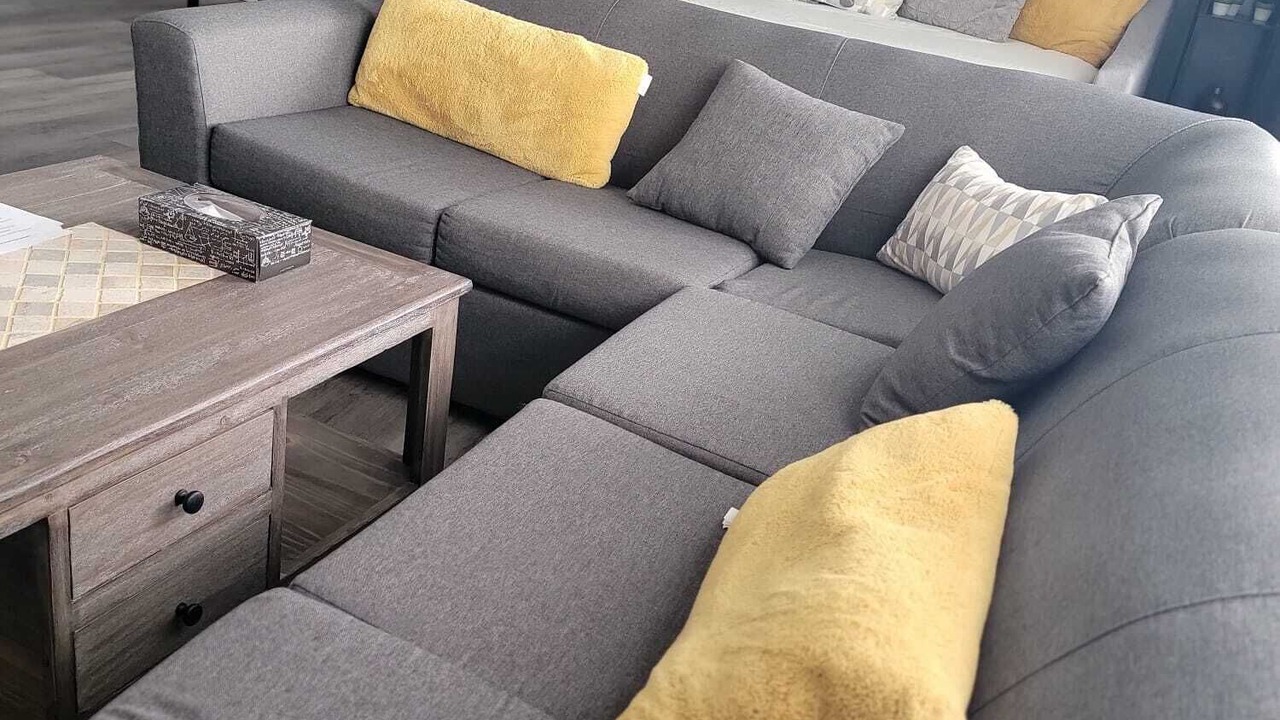 Photo of Livingroom in Saskatoon Downtown