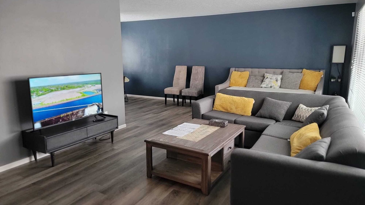 Photo of Livingroom in Saskatoon Downtown