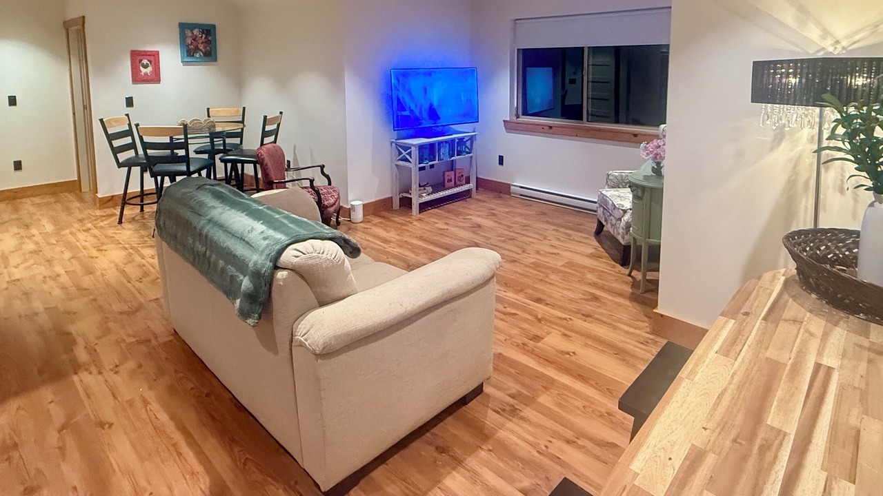 Photo of Livingroom in Regional District of Nanaimo