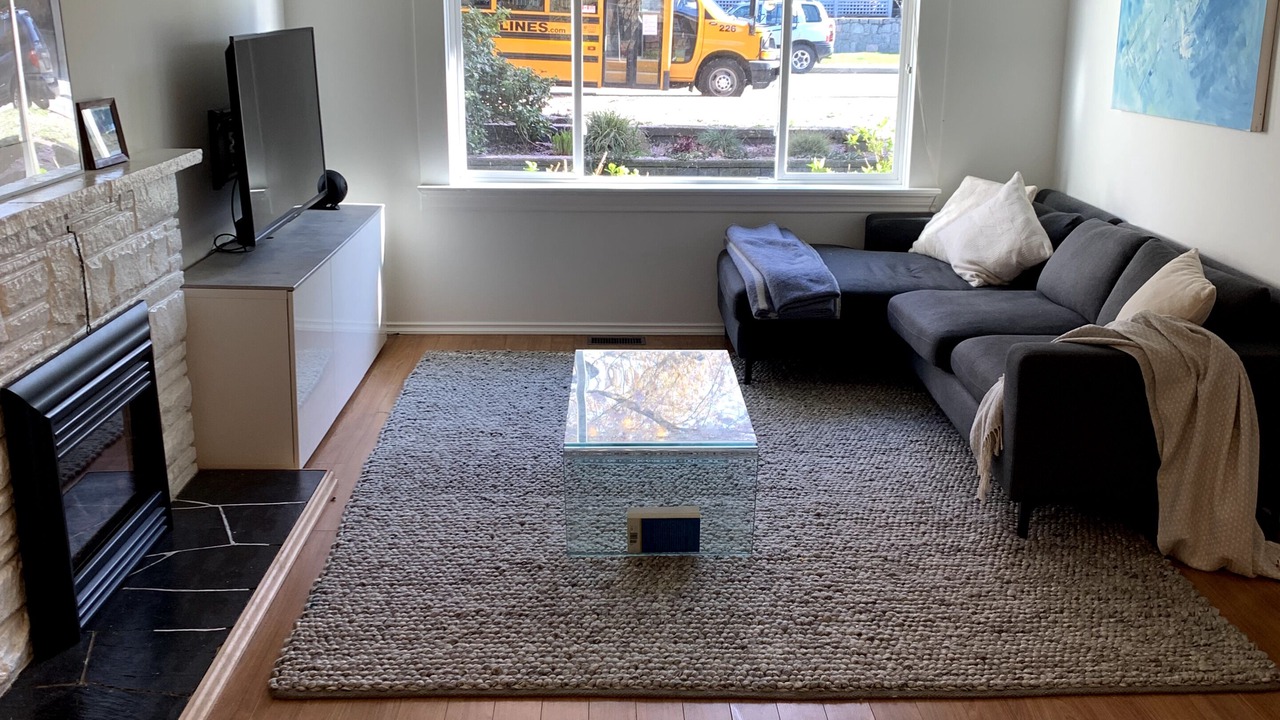Photo of Livingroom in Lower Lonsdale