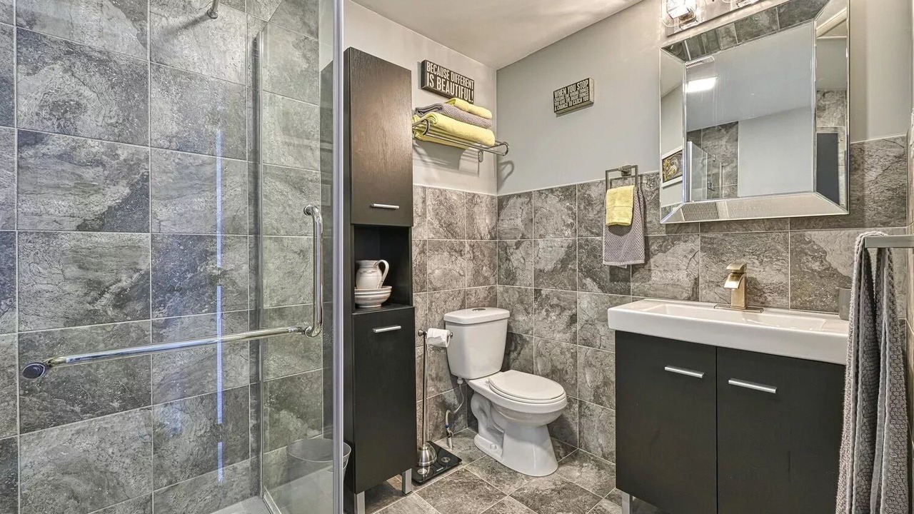 Photo of Bathroom in Lower Lonsdale