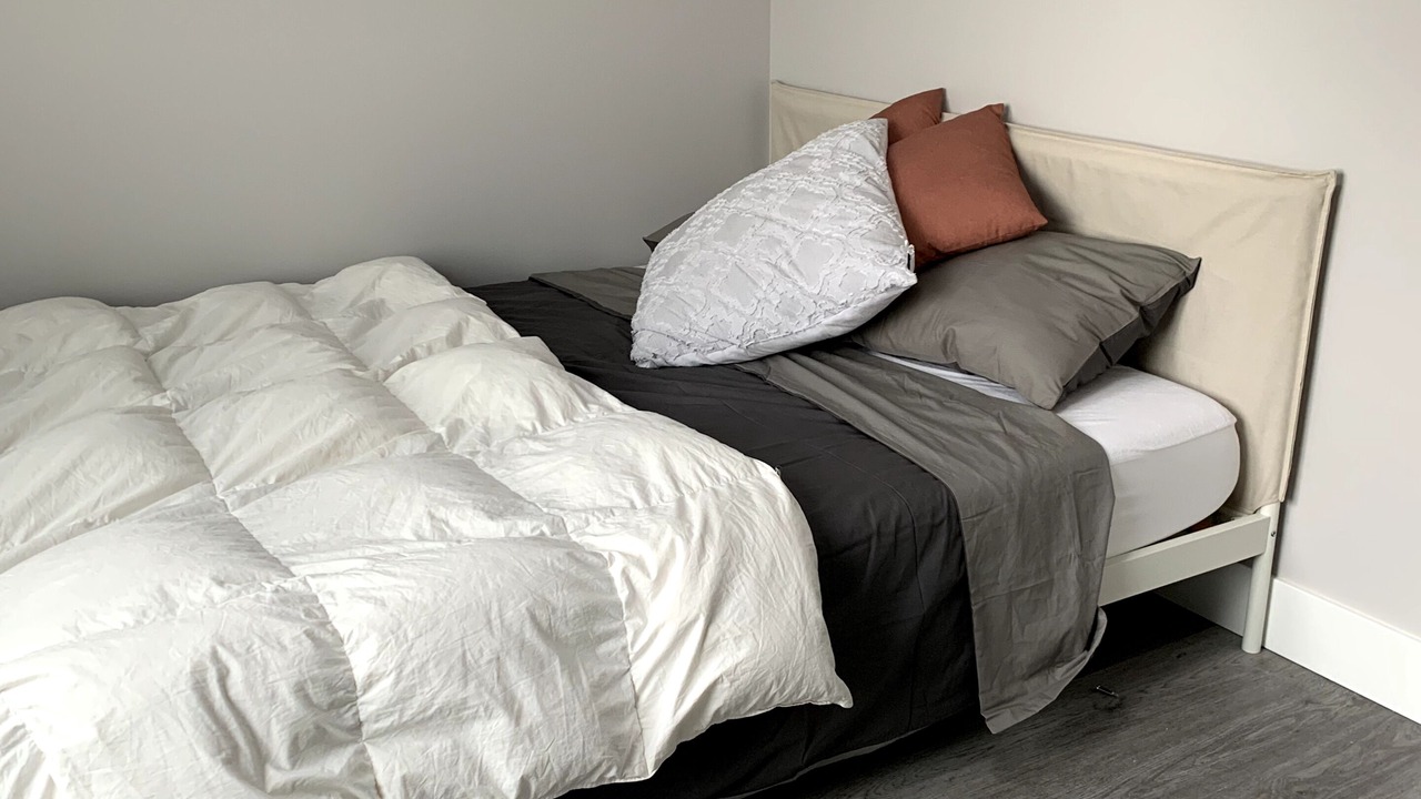 Photo of Bedroom in Lower Lonsdale