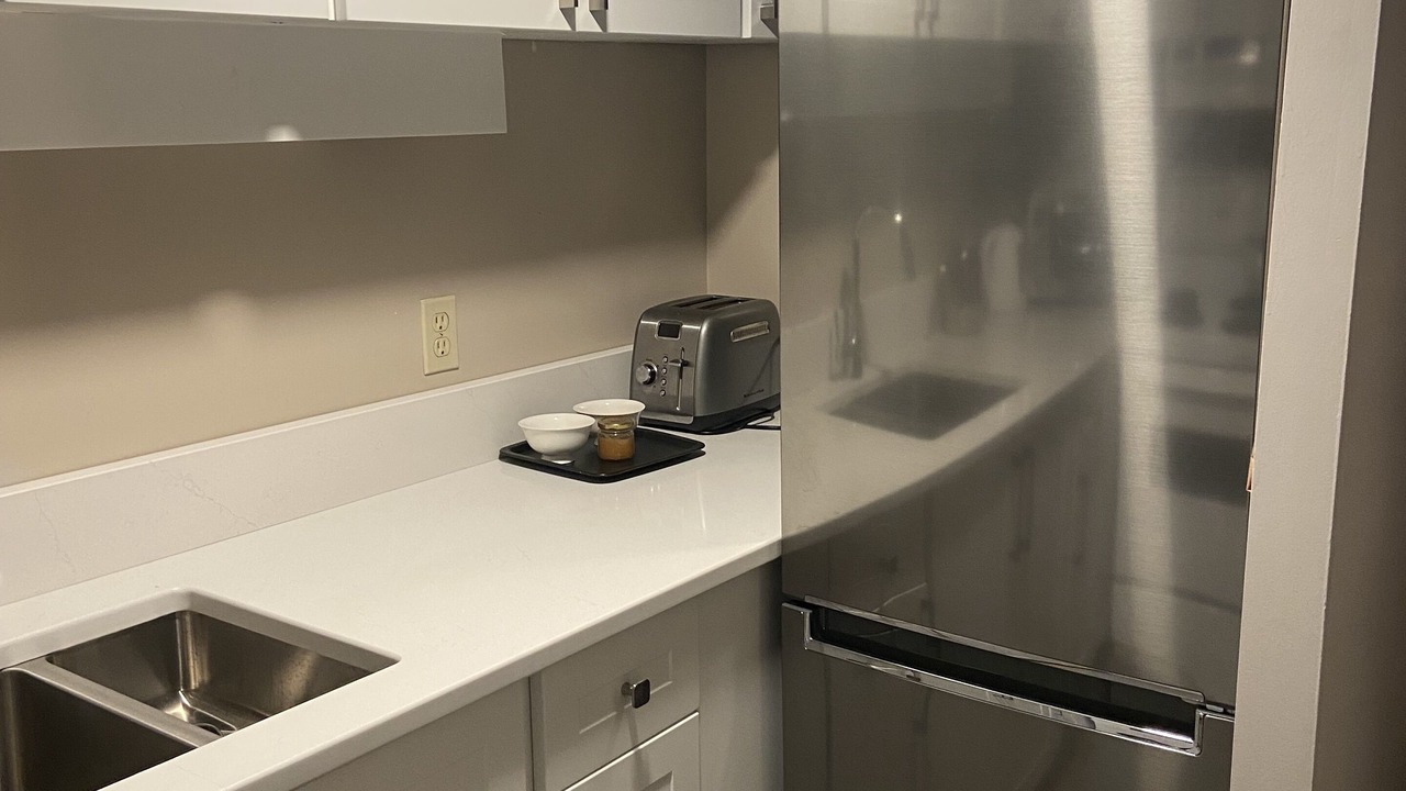 Photo of Kitchen in James Bay
