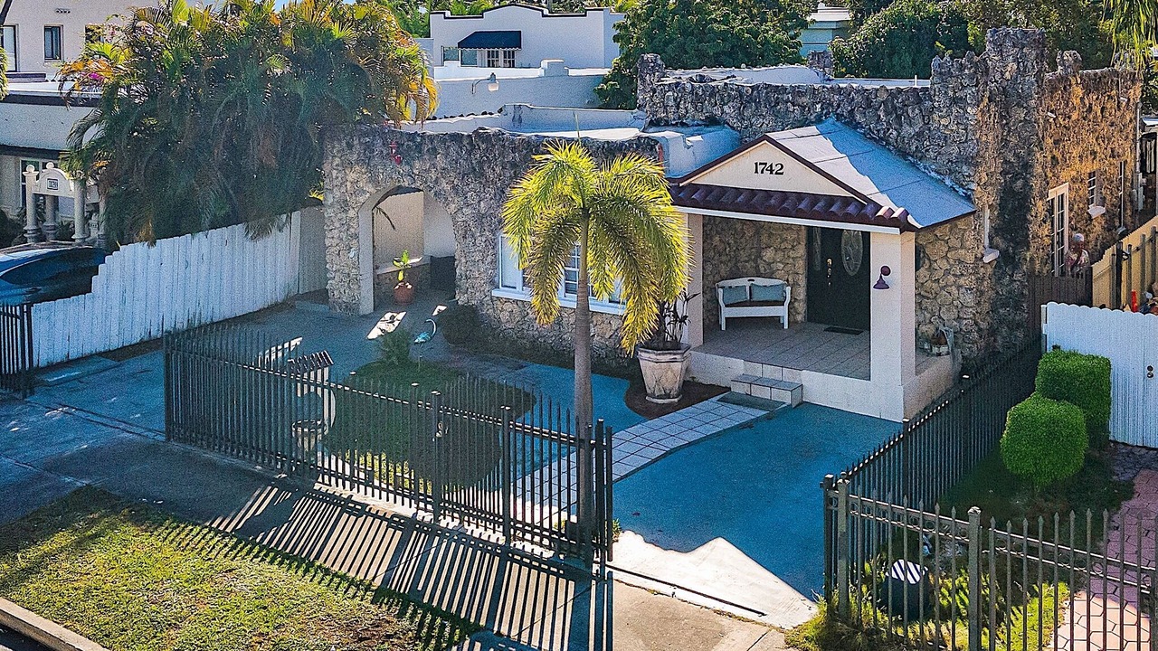 Photo of Outdoor in East Little Havana
