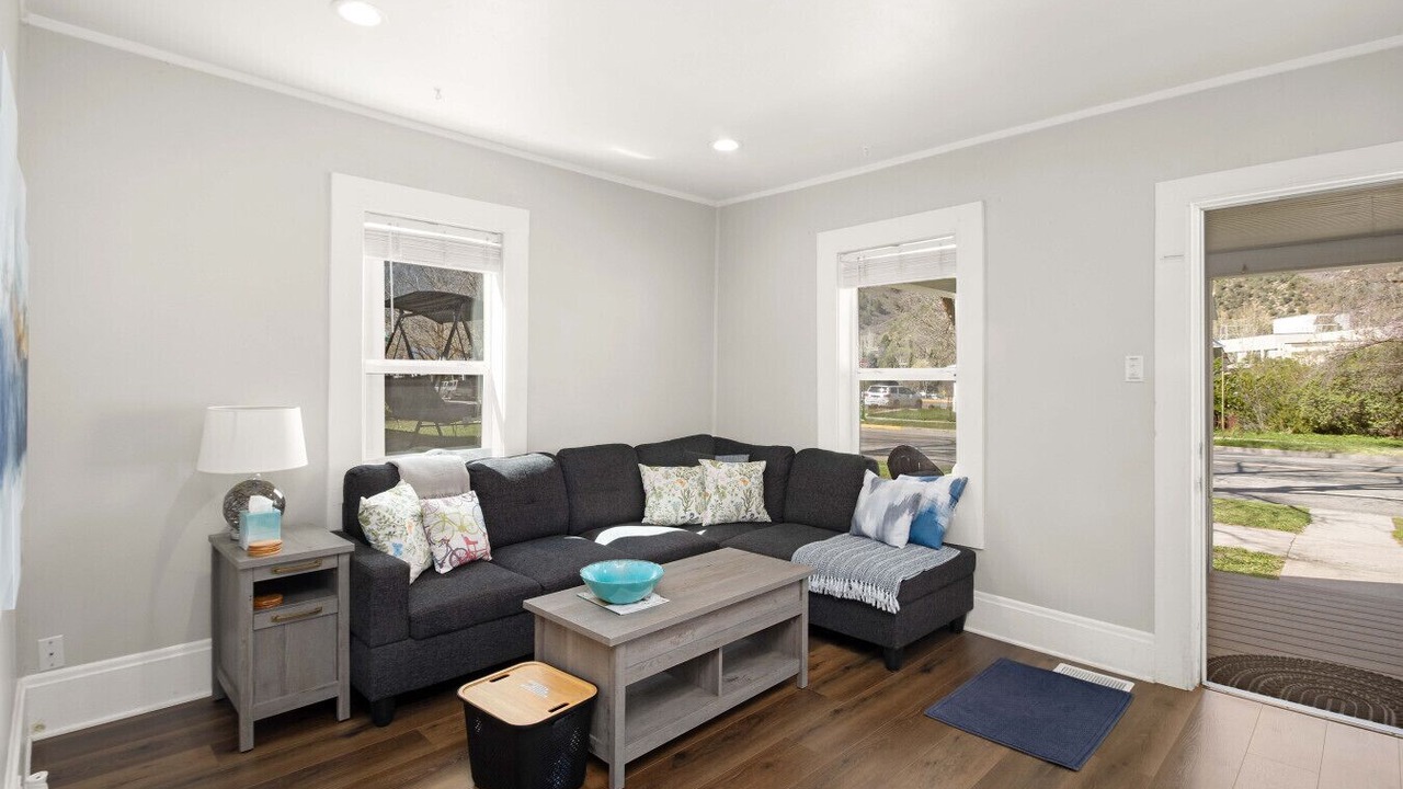 Photo of Livingroom in Glenwood Springs