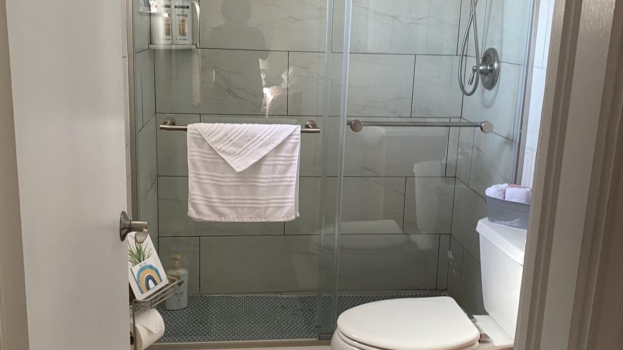 Photo of Bathroom in Parker Ridge