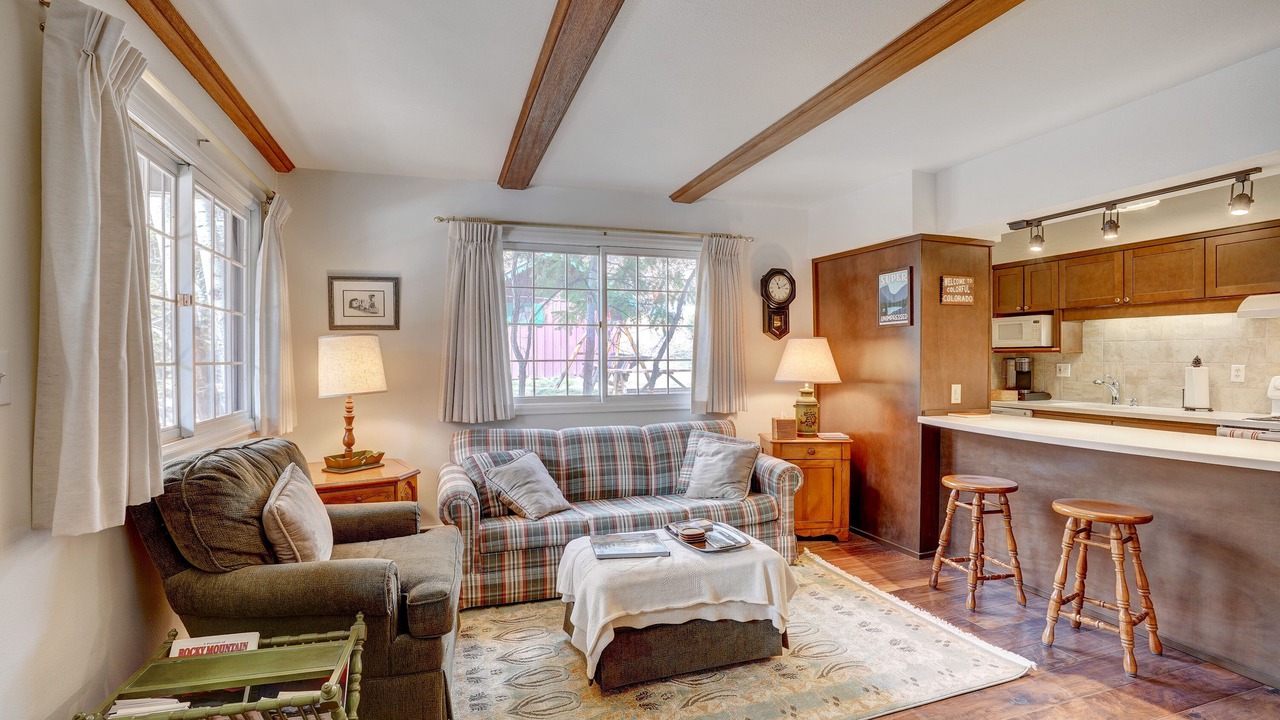 Photo of Livingroom in Estes Park