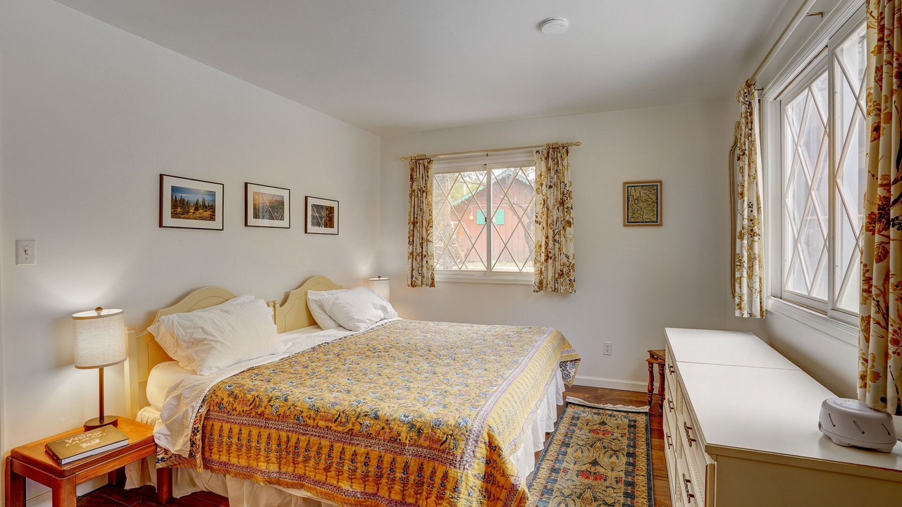 Photo of Bedroom in Estes Park
