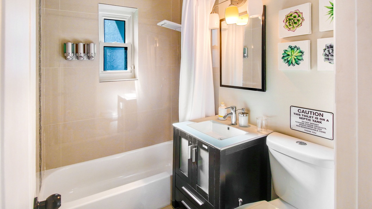 Photo of Bathroom in Pompano Beach