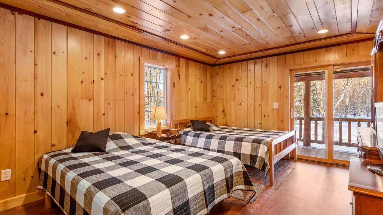 Photo of Bedroom in Pittsburg