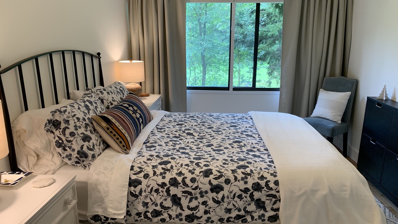 Photo of Bedroom in Warren