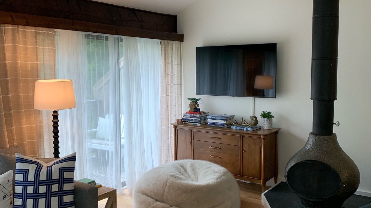Photo of Livingroom in Warren