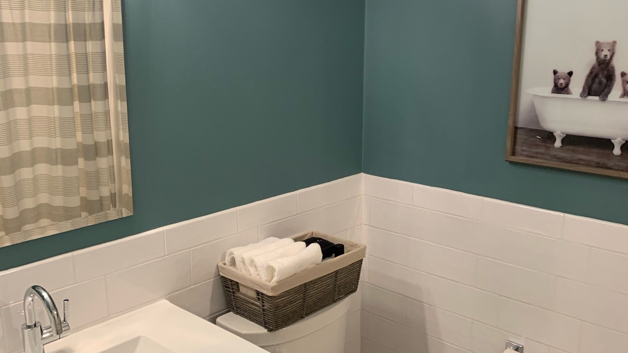 Photo of Bathroom in Warren