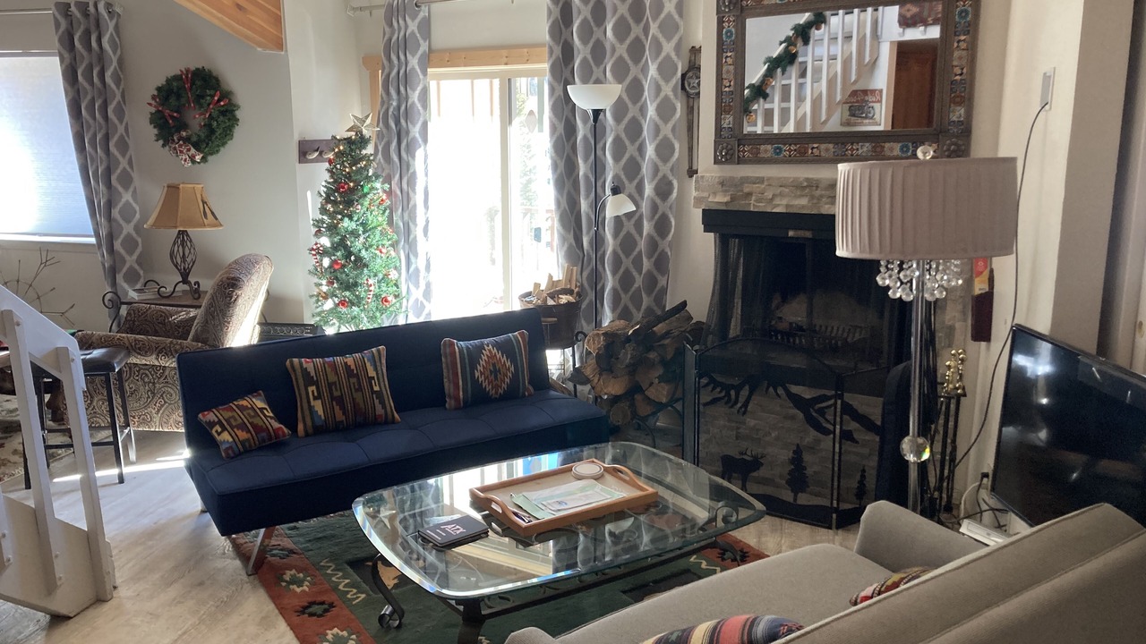 Photo of Bedroom in Red River