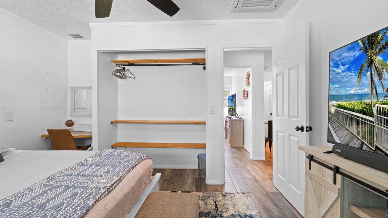 Photo of Bedroom in Jupiter Farms
