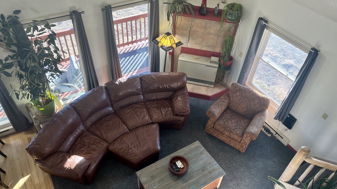 Photo of Livingroom in South Fork
