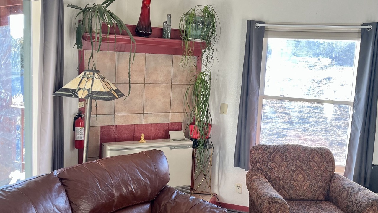 Photo of Livingroom in South Fork