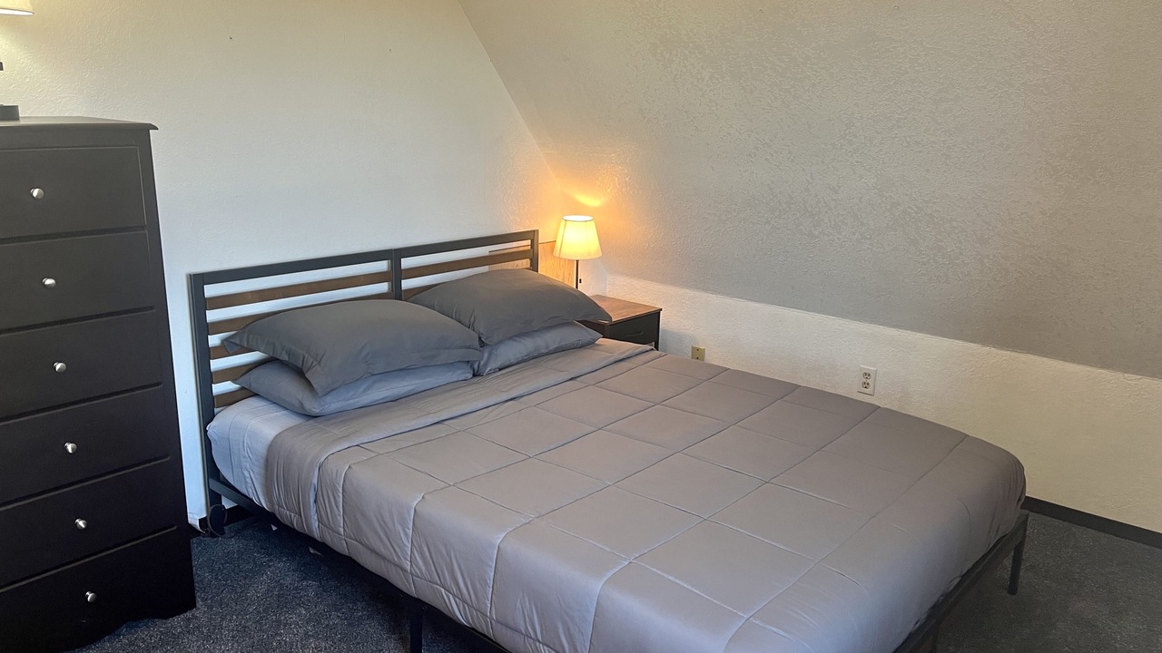 Photo of Bedroom in South Fork
