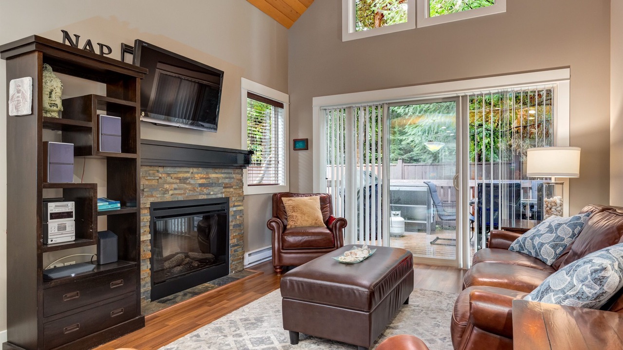 Photo of Livingroom in Regional District of Nanaimo