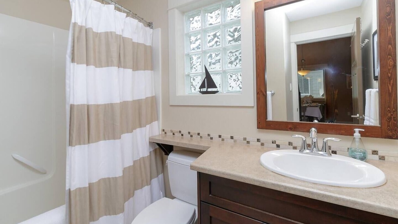 Photo of Bathroom in Regional District of Nanaimo