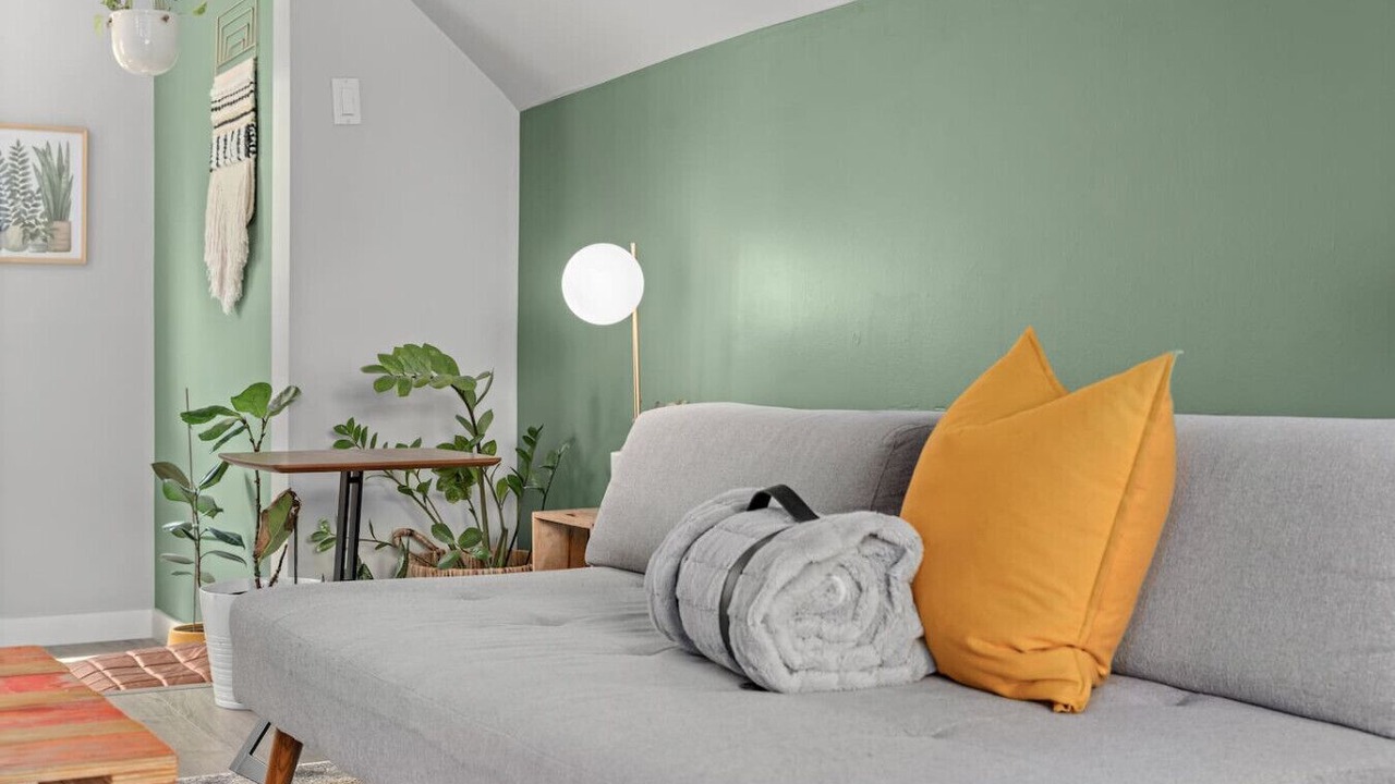 Photo of Livingroom in Bridgeland