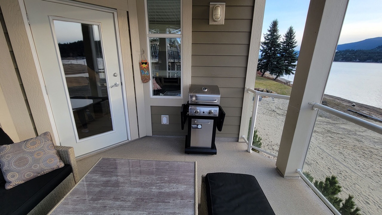 Photo of Patio Balcony in Sicamous