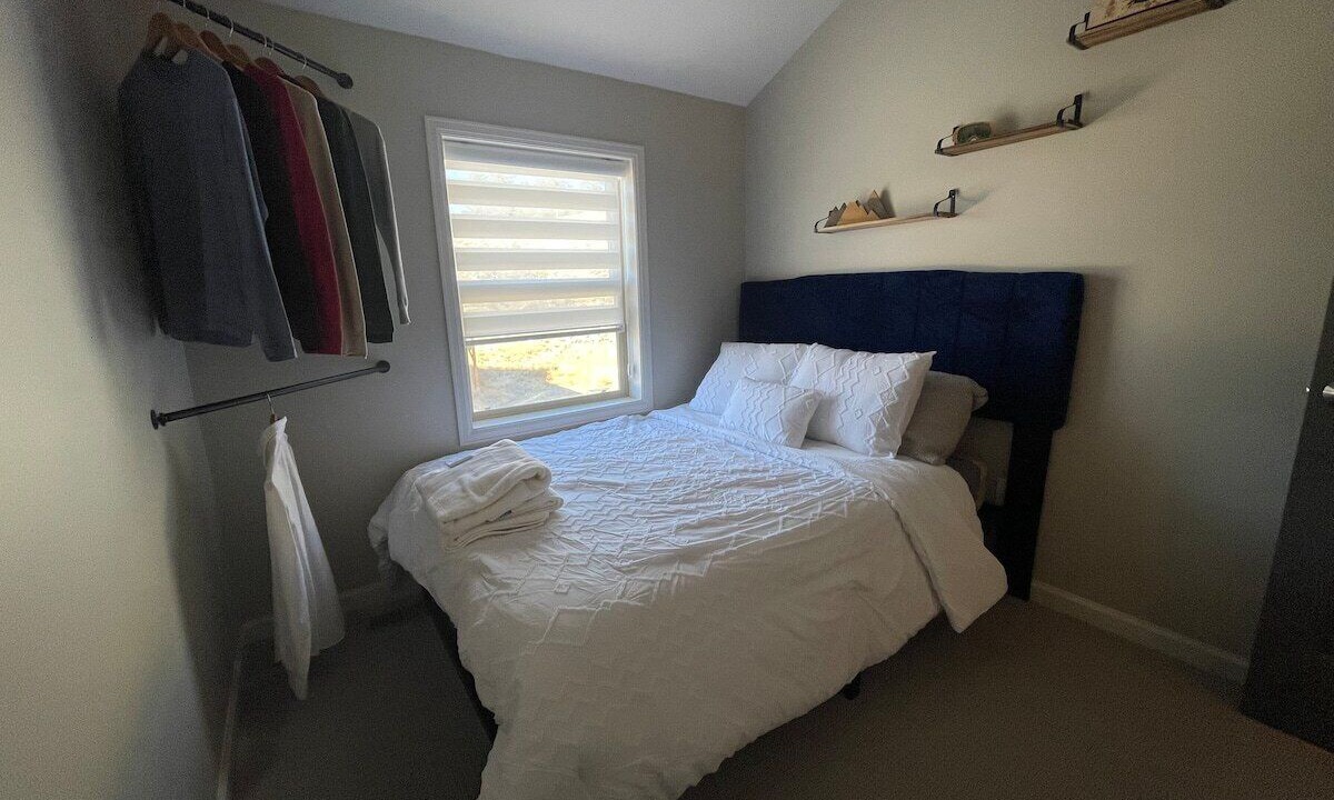 Photo of Bedroom in Twin Lakes