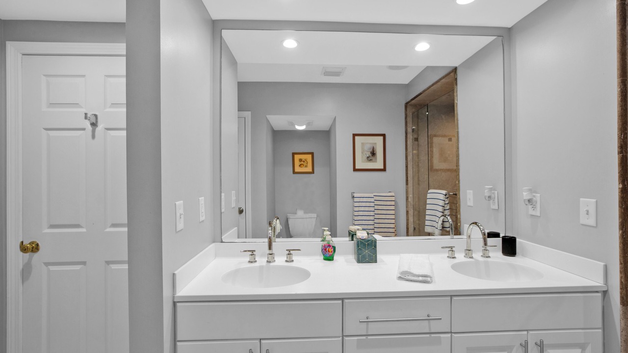 Photo of Bathroom in Pompano Isles