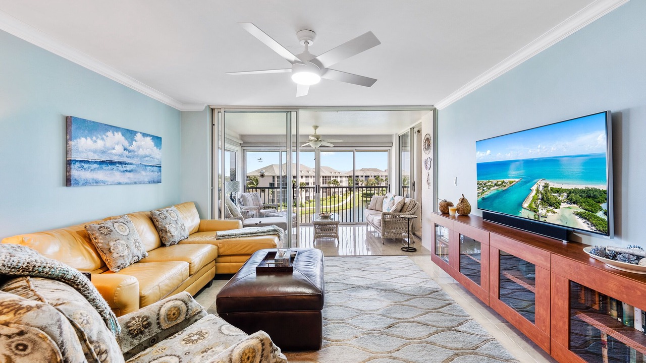 Photo of Livingroom in Bella Vista