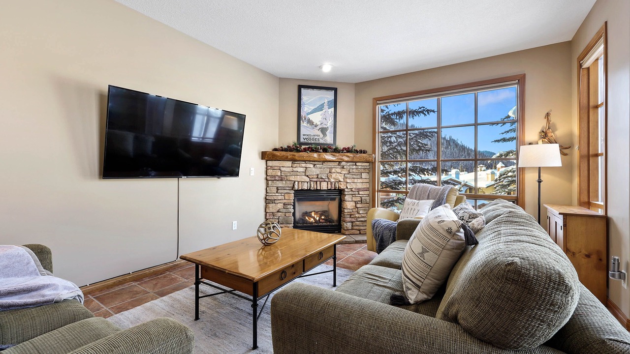 Photo of Livingroom in Sun Peaks