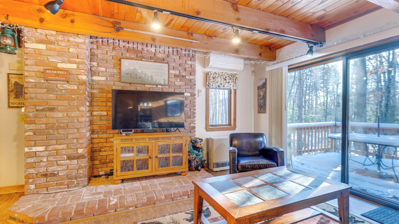 Photo of Livingroom in North Conway