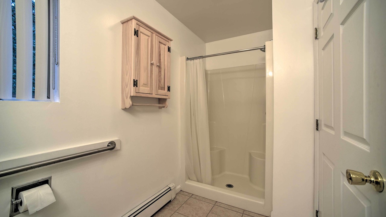 Photo of Bathroom in Bolton Landing