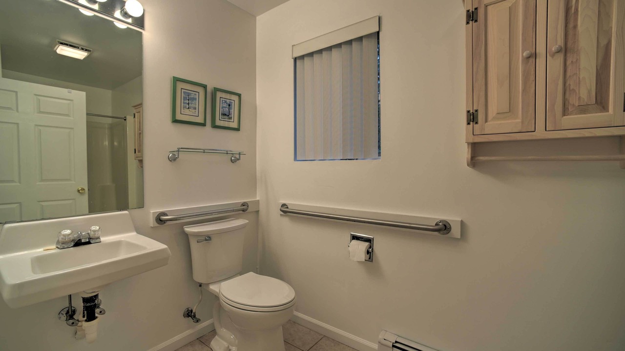 Photo of Bathroom in Bolton Landing