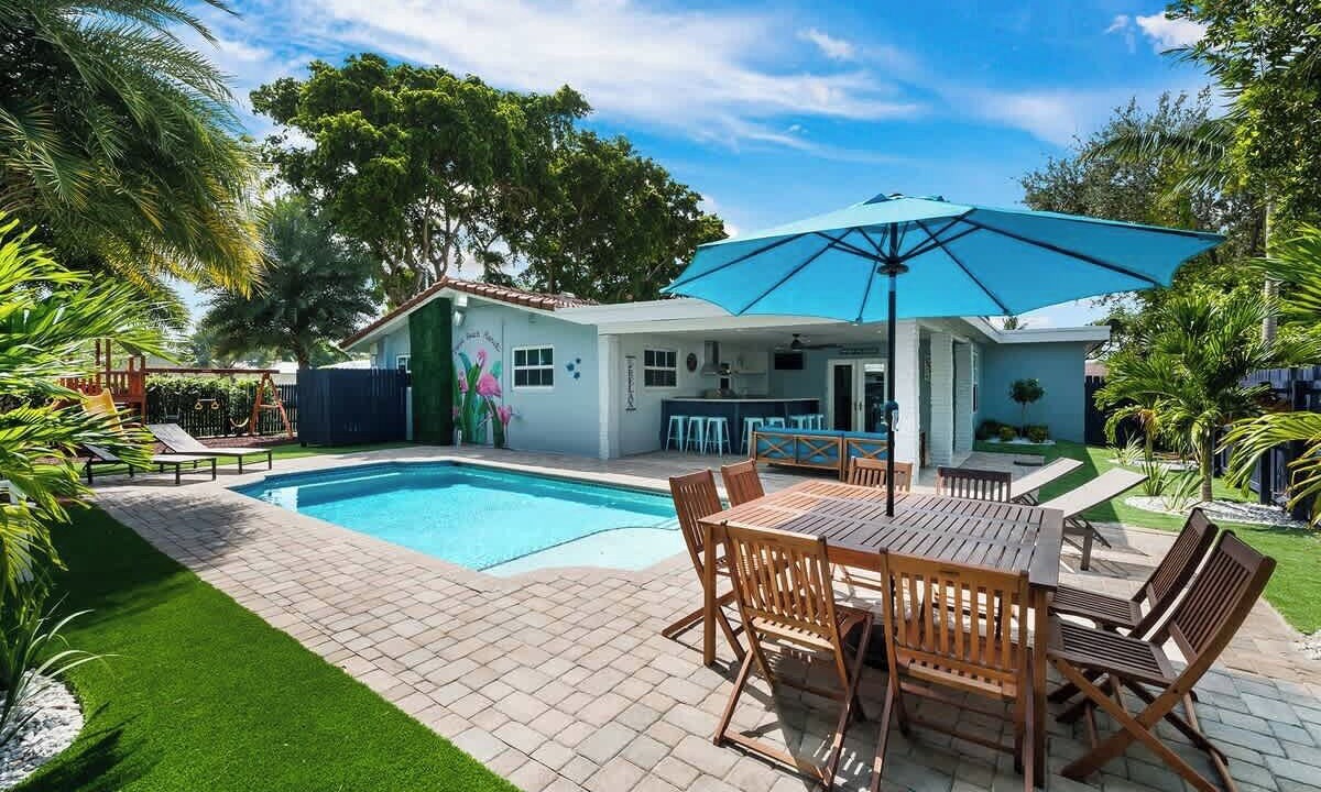 Photo of Outdoor in Dania Beach